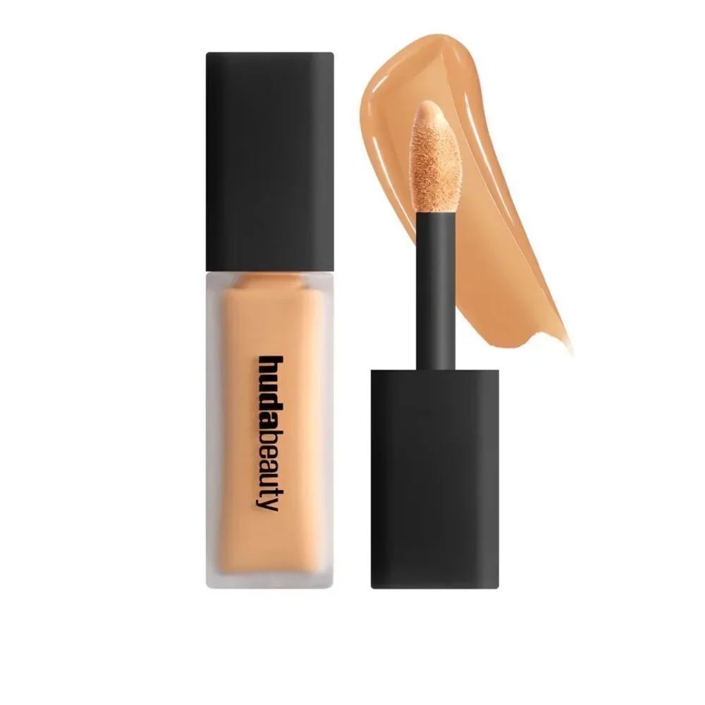NIB Huda Beauty FauxFilter Matte Concealer Toasted Almond 5.30